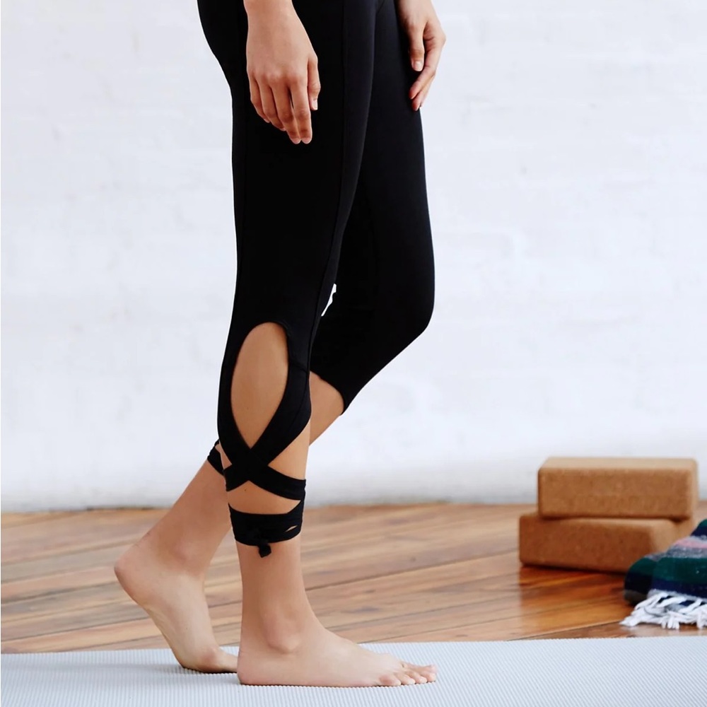 Free People Turnout Leggings
